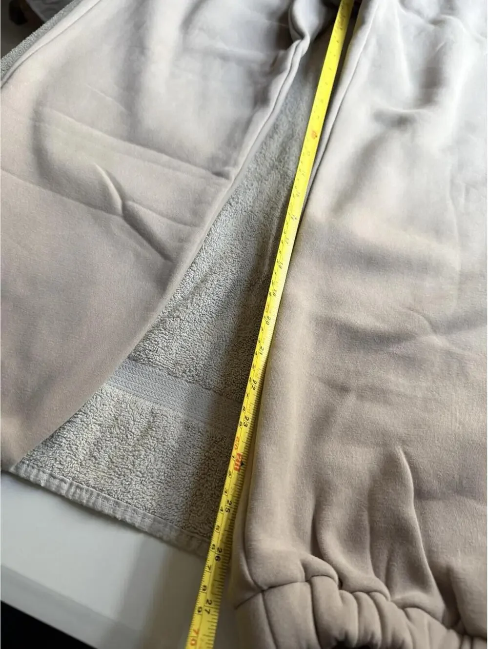 Comfrt Signature Unisex Sweatpants Size L Color Bark Soft Stretchy New In Bag